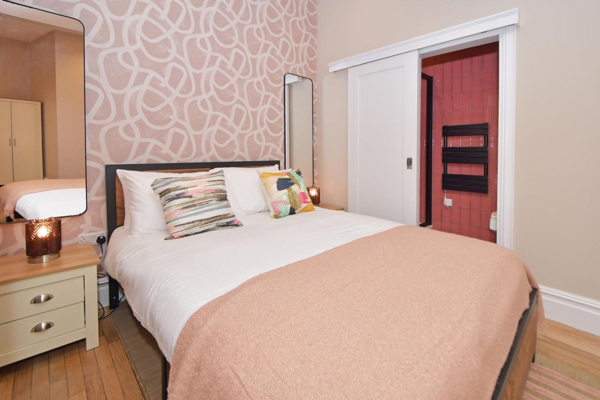 One Battison - Affordable Rooms, Suites & Studios In Stoke On Trent 외부 사진